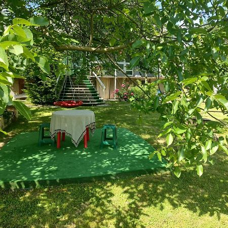 Ранчо - тераса без комарів, обіди Ужгород Екстер'єр фото